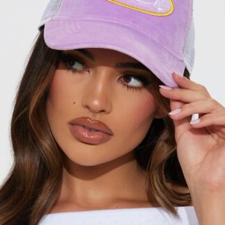 Gorra Trucker de Terciopelo Morado Claro